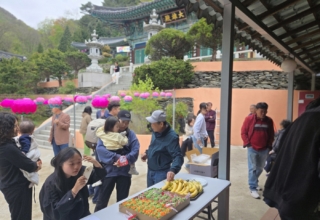 부처님오신날 도량 풍경